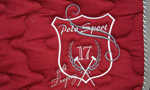 Schabracke mit Polo-Logo